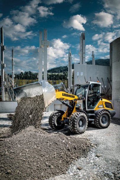 Liebherr earthmoving and material handling machines at Svenska Maskinmässan 2022 